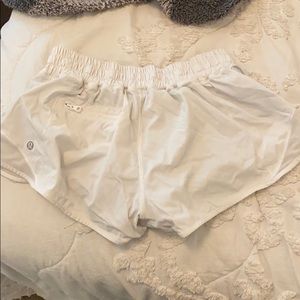 Lululemon Hotty hot short